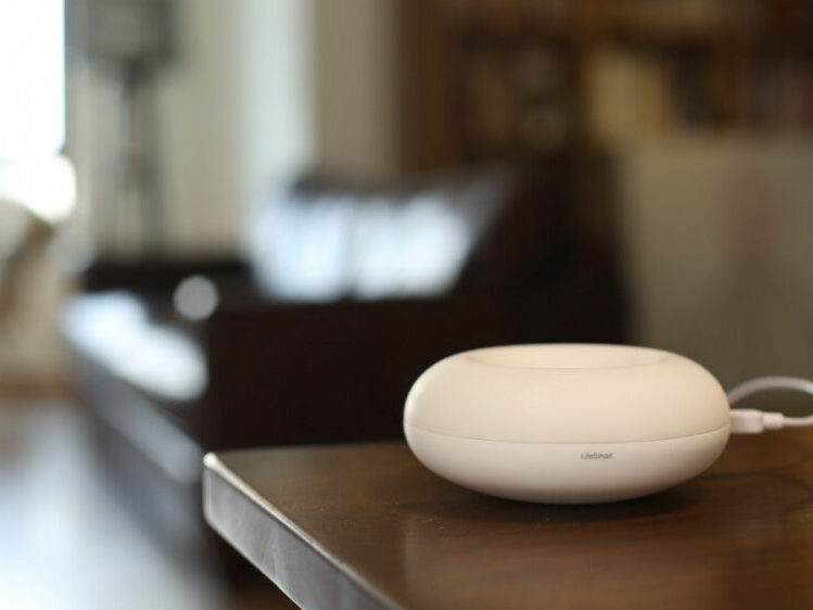 Univerzális okos távirányító (Kényelem)